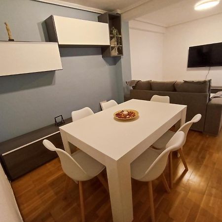 Apartamento Tito Oviedo 621A エクステリア 写真