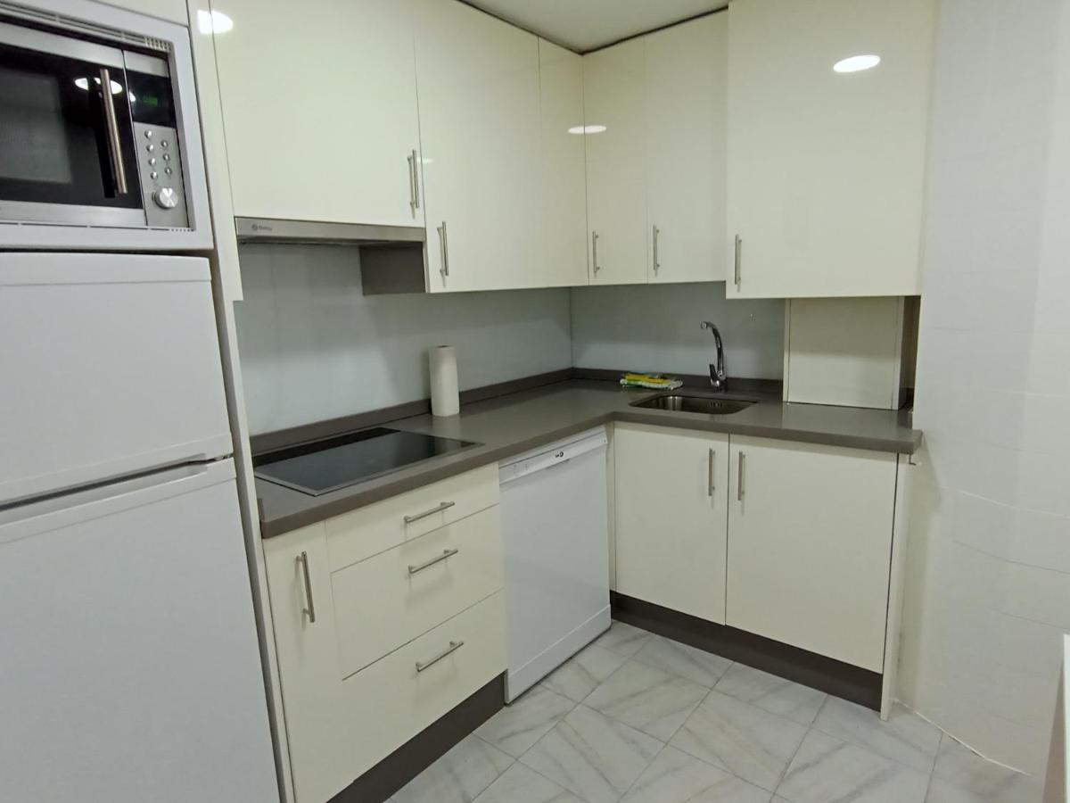 Apartamento Tito Oviedo 621A エクステリア 写真