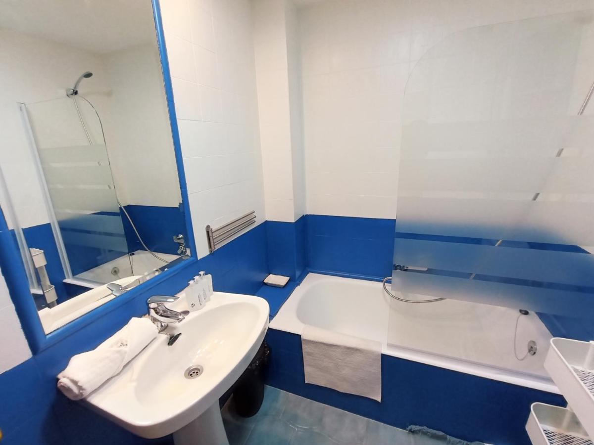 Apartamento Tito Oviedo 621A エクステリア 写真